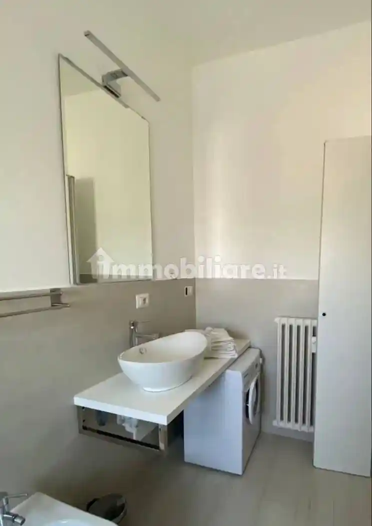 Trilocale ottimo stato, primo piano, Porta Venezia, Milano - foto 4