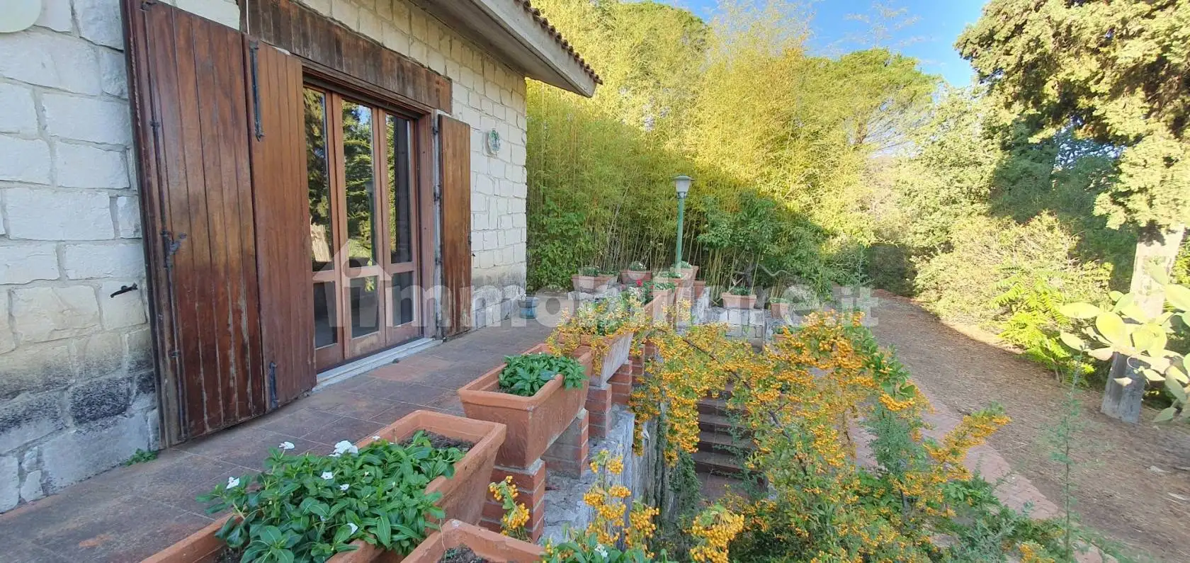 Villa in vendita a Valguarnera Caropepe