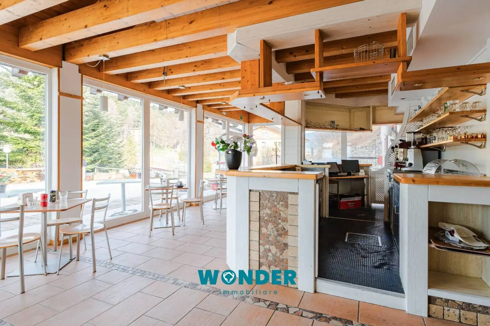 Palazzo - Edificio in vendita a Ronzo-Chienis