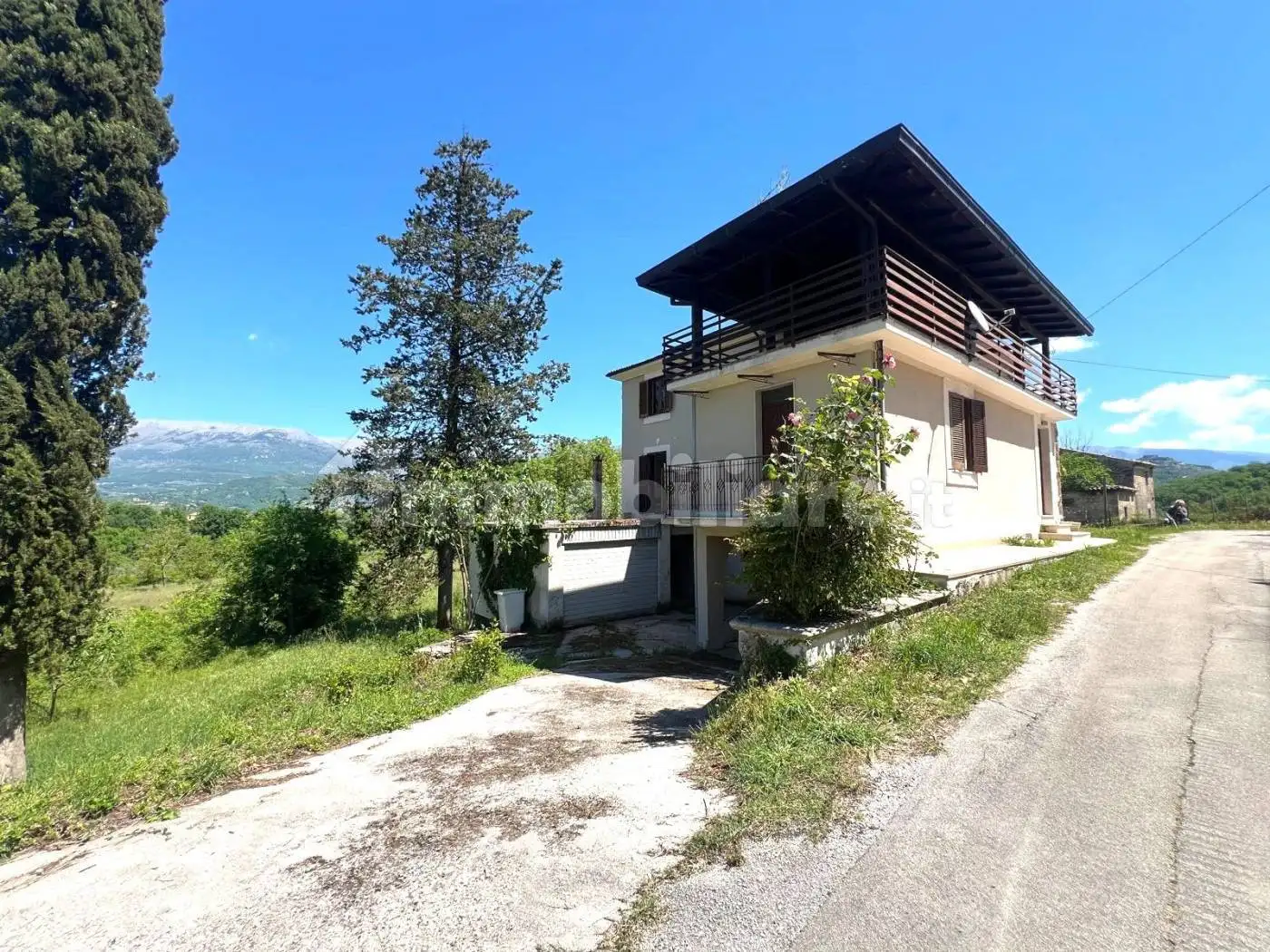 Rustico - Casale in vendita a Fontechiari