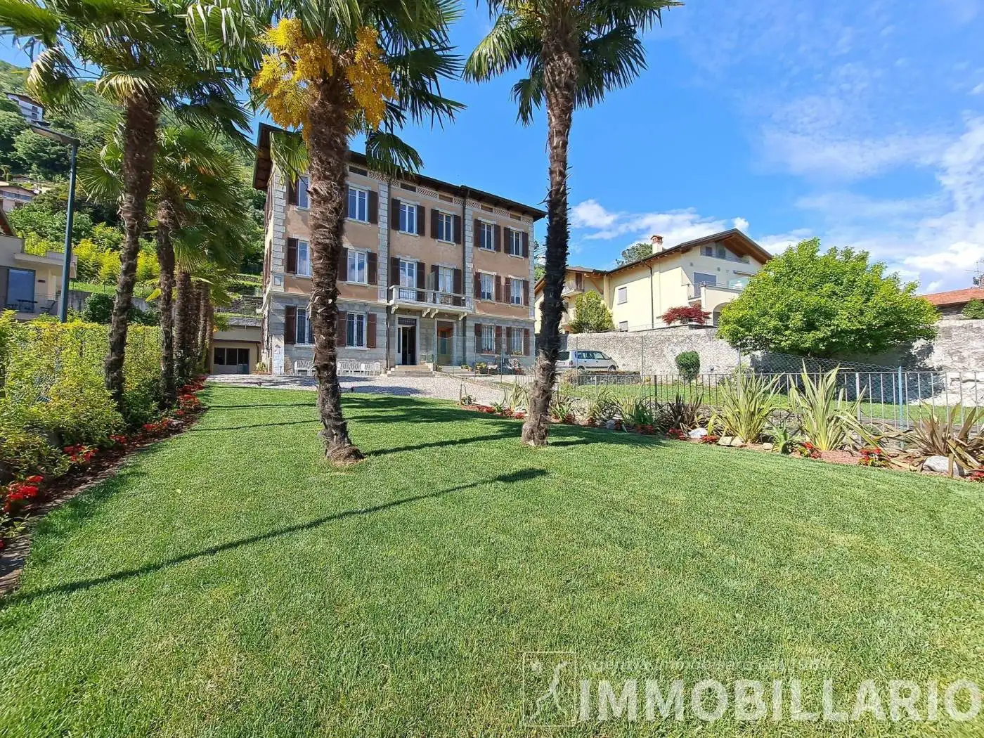 Villa in affitto a Domaso