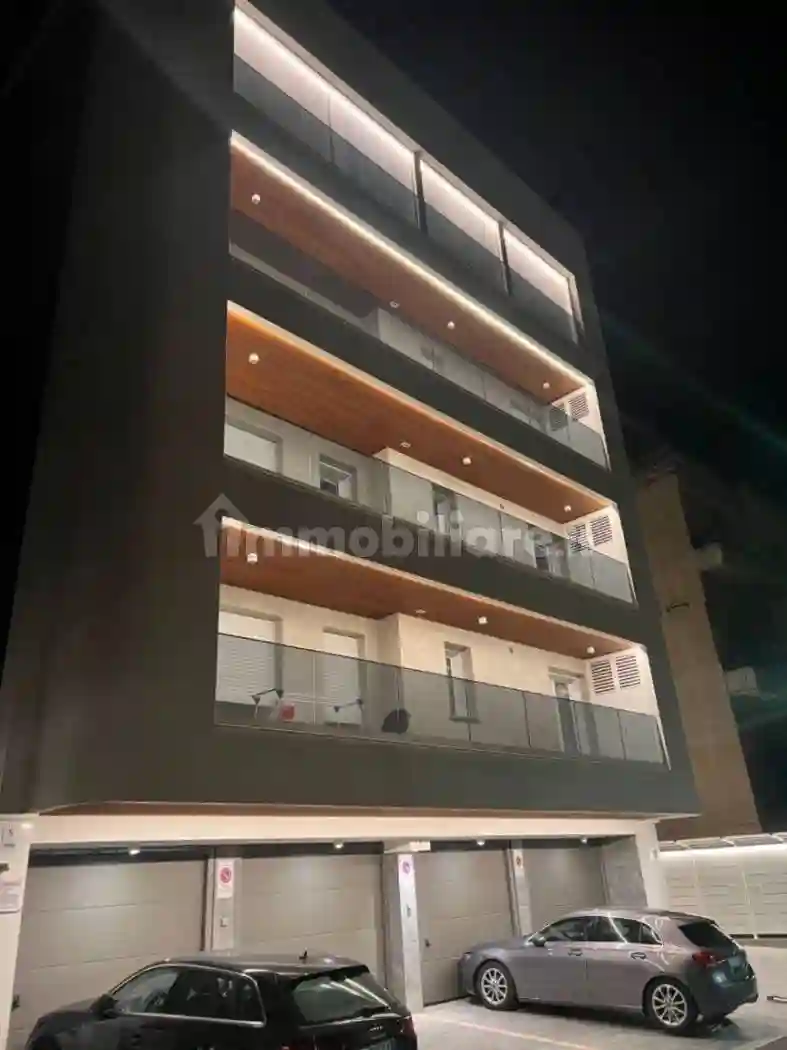 Trilocale viale Regina Margherita, Lungomare - Strada Parco, Pescara - foto 4