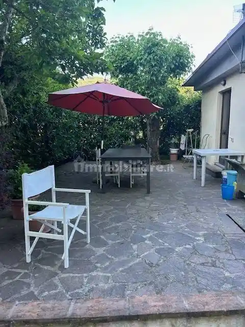 Villetta a schiera in vendita a Camaiore
