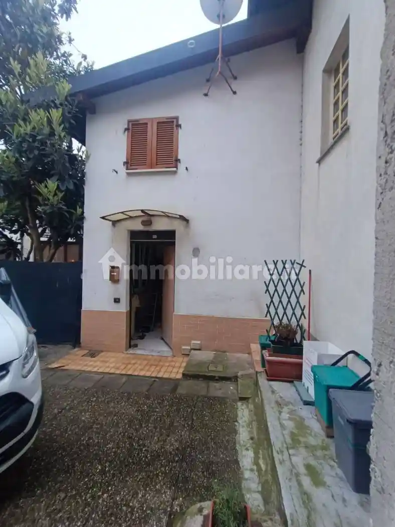 Casa indipendente in vendita a Bregnano
