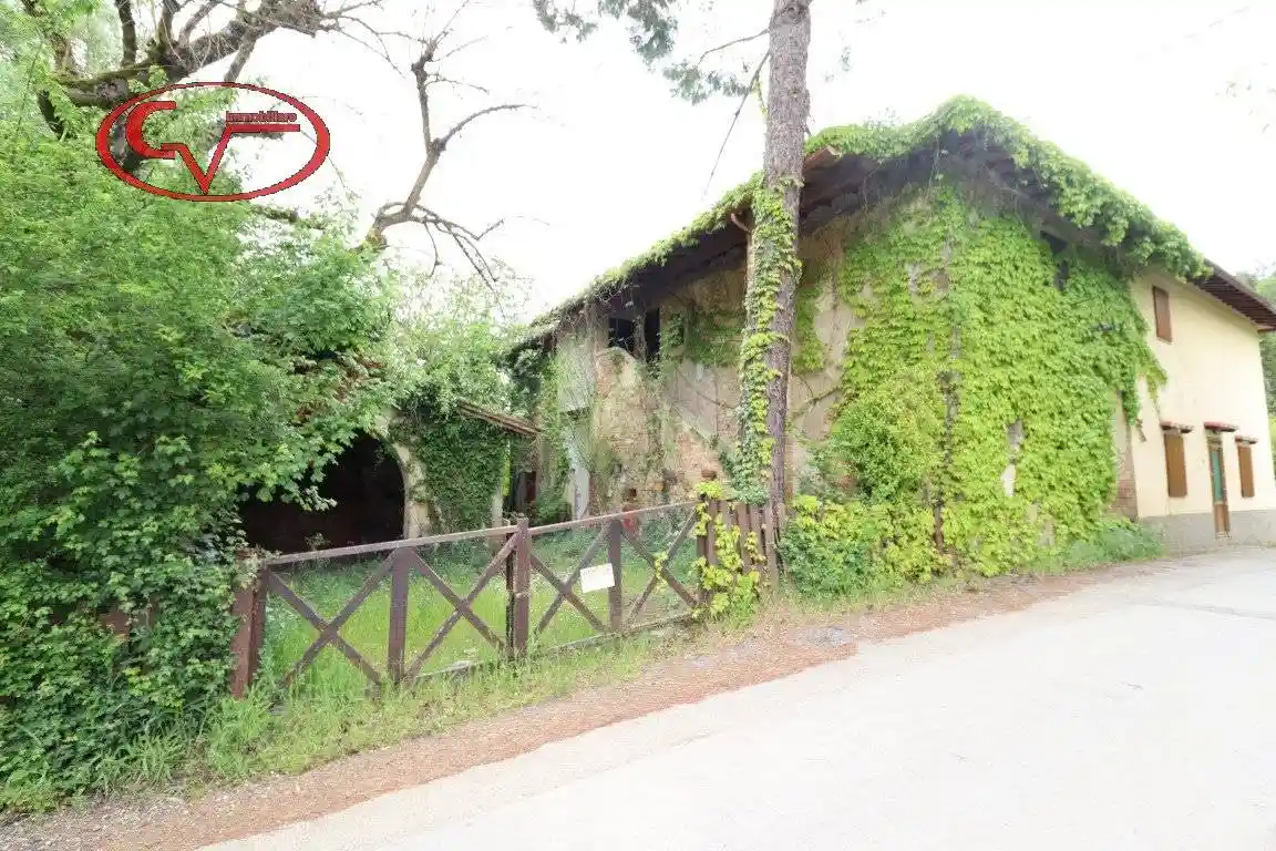 Rustico - Casale in vendita a Cavriglia