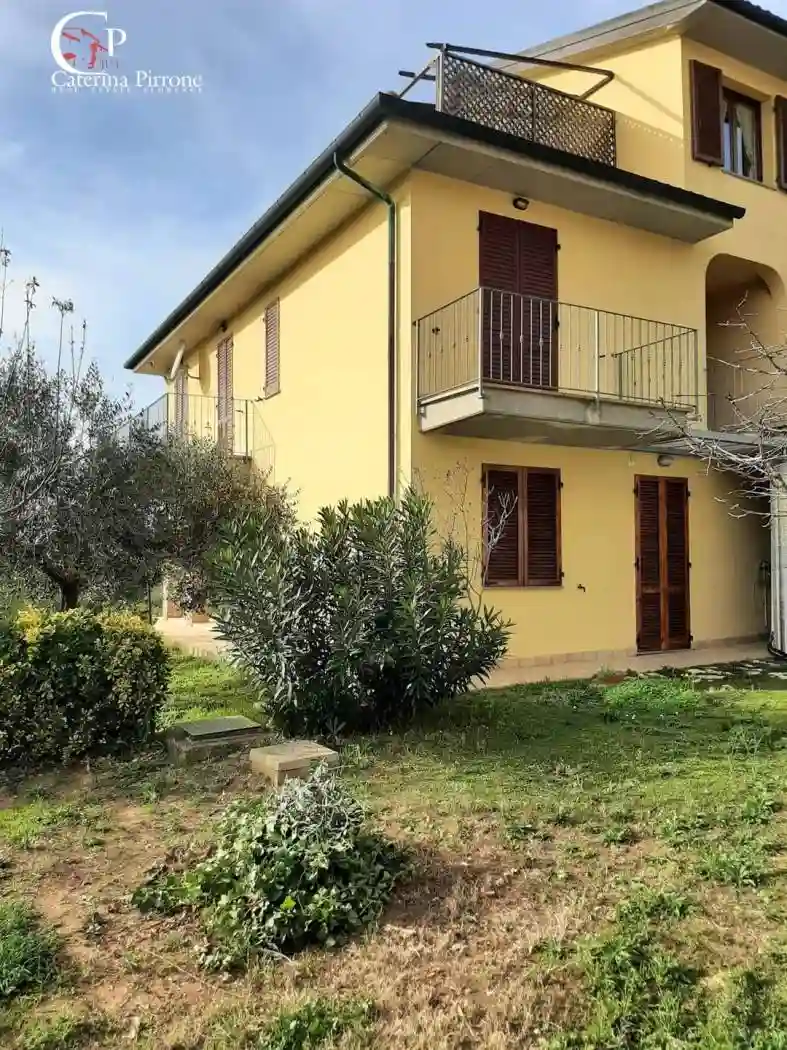 Villetta a schiera - foto 2