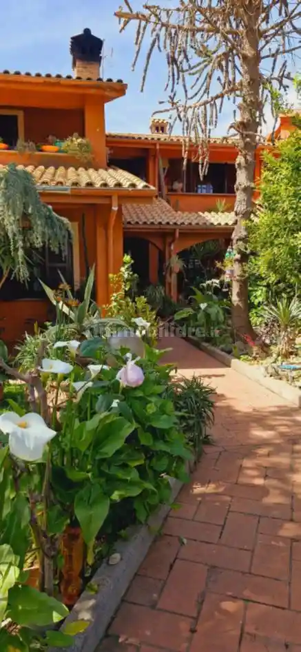 Villa in vendita a Civita Castellana