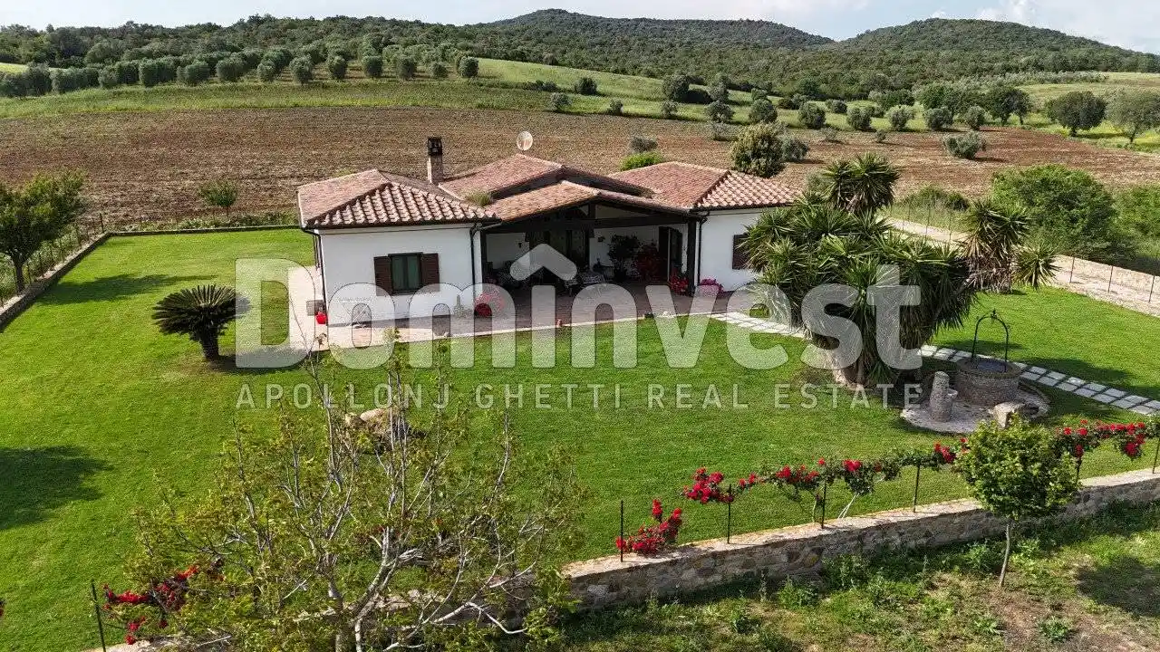 Rustico - Casale in vendita a Capalbio