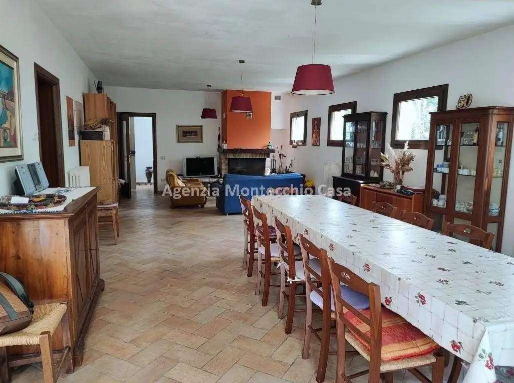 Rustico via San Bernardino, Sassocorvaro Auditore - foto 3