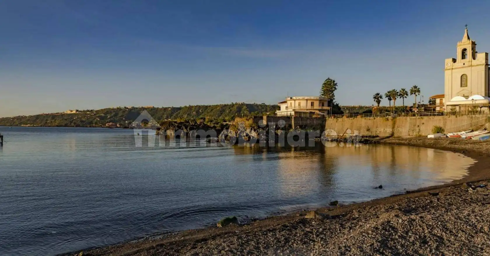 Appartamento in affitto a Acireale