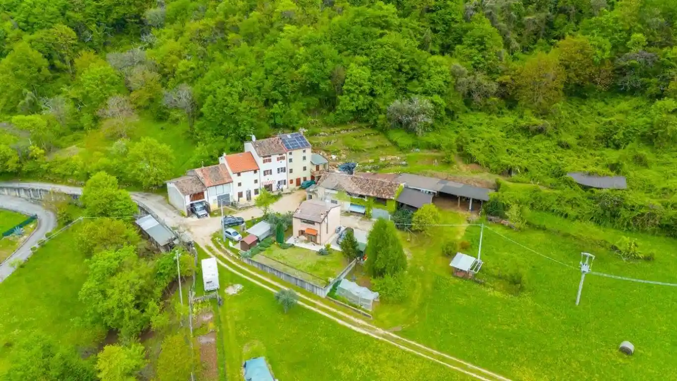 Rustico - Casale in vendita a Badia Calavena