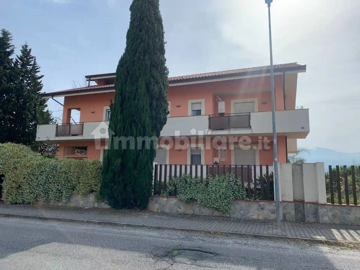 Villa bifamiliare via Sandro Botticelli 41, Roges, Rende - foto 2