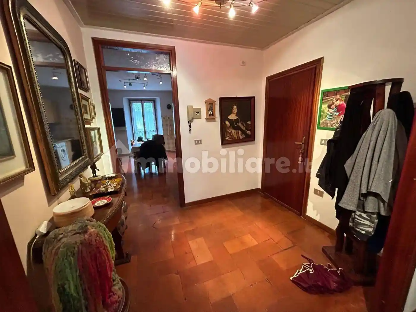 Appartamento in vendita a Val Brembilla