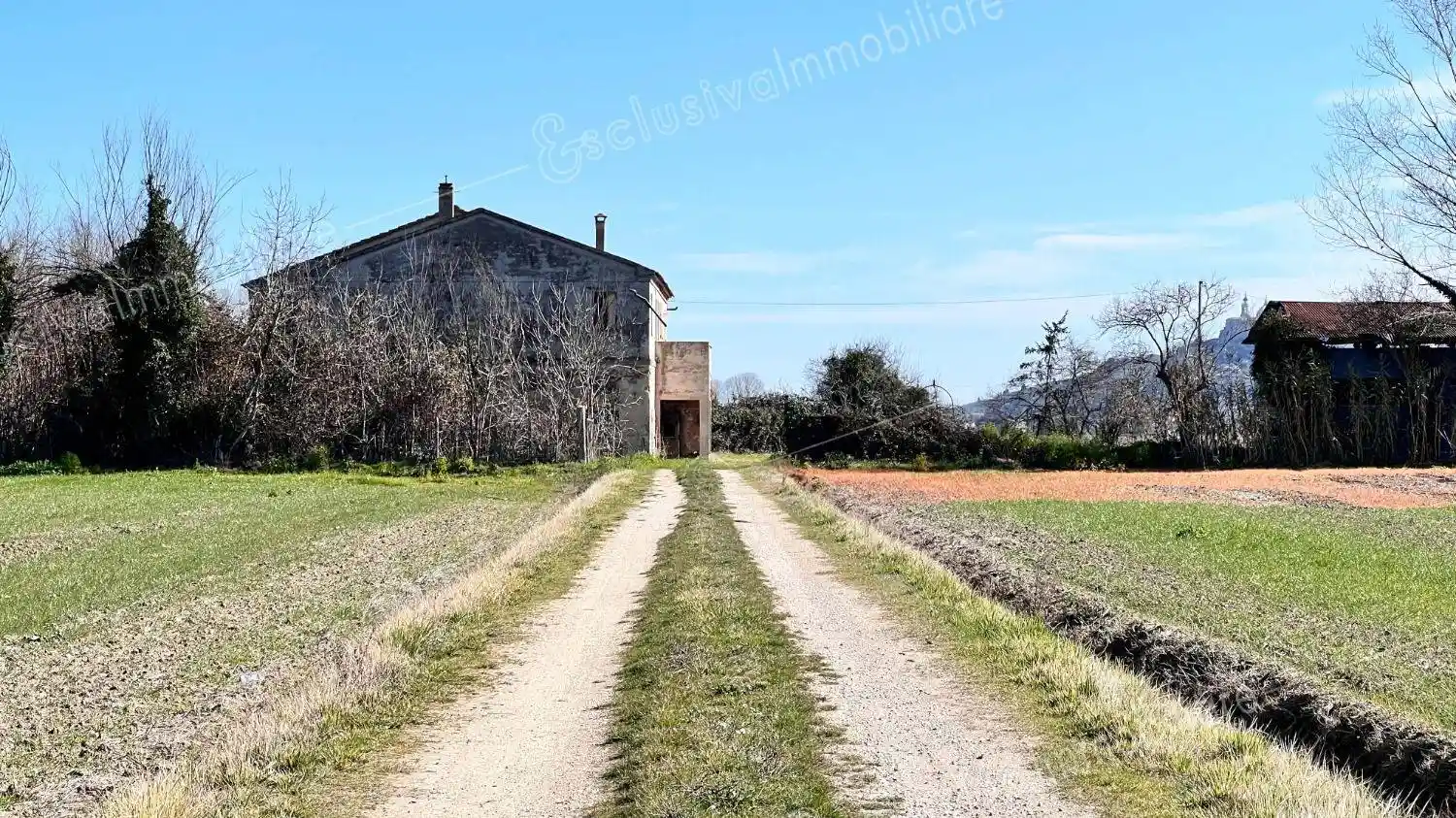 Rustico - Casale in vendita a Castelfidardo