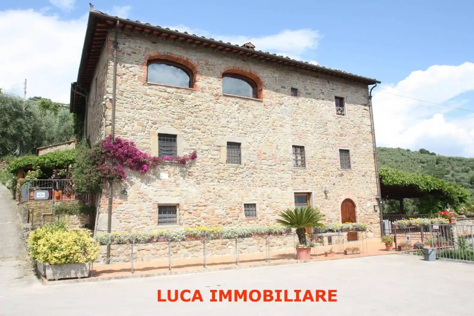 Rustico - Casale in vendita a Uzzano