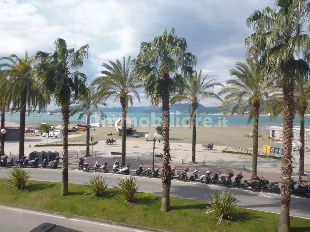 Appartamento in affitto a Sestri Levante