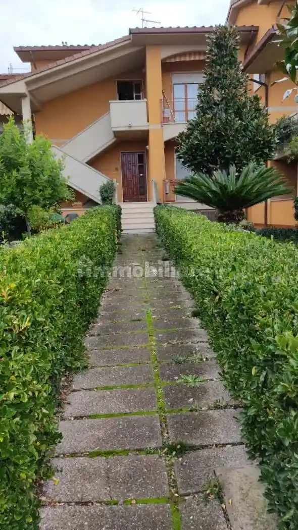 Appartamento in vendita a Rosignano Marittimo