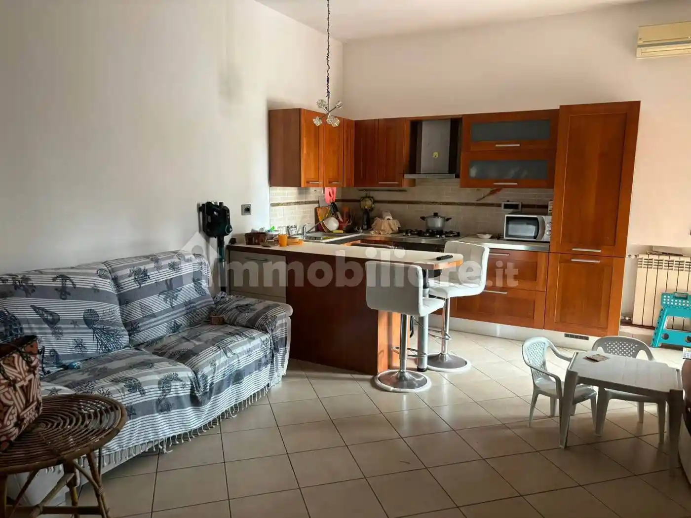 Appartamento in affitto a Pomezia