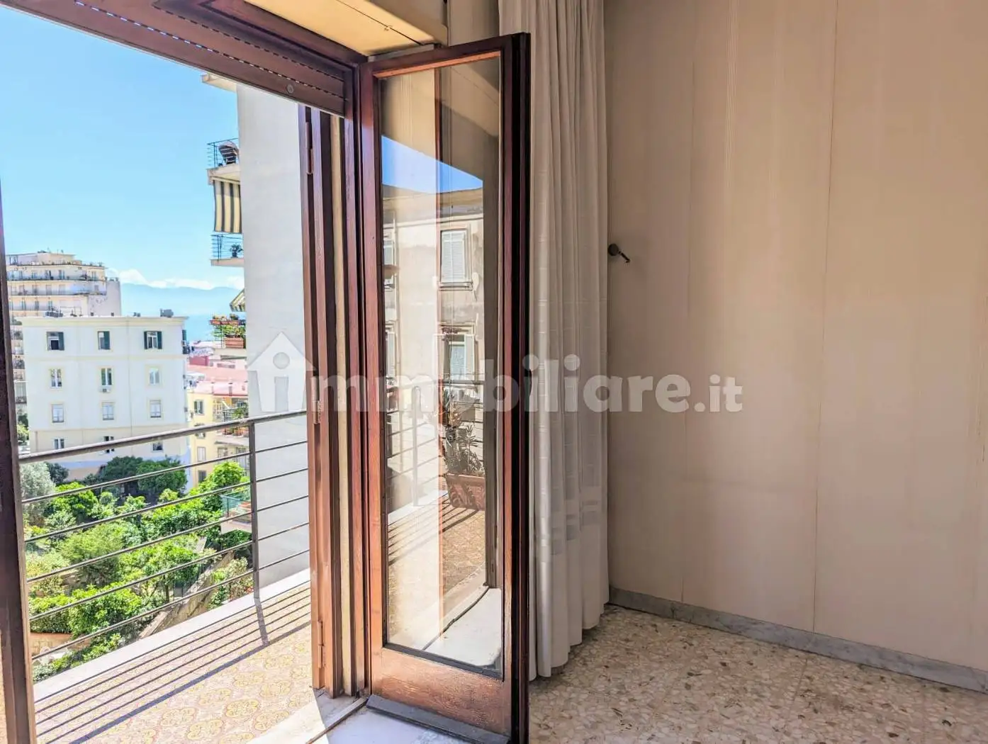 Appartamento in vendita a Napoli