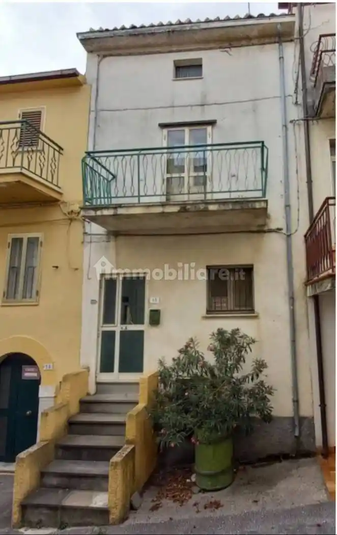 Casa indipendente in vendita a Casalanguida