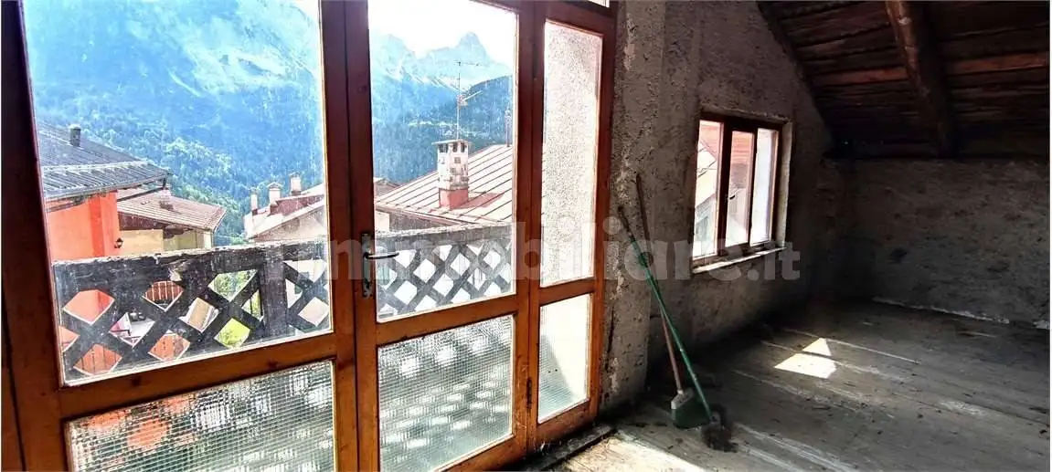 Appartamento in vendita a Valle di Cadore