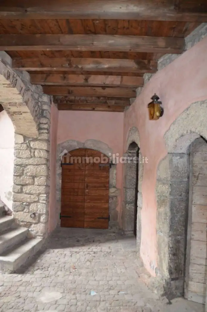 Casa indipendente in vendita a Gaverina Terme