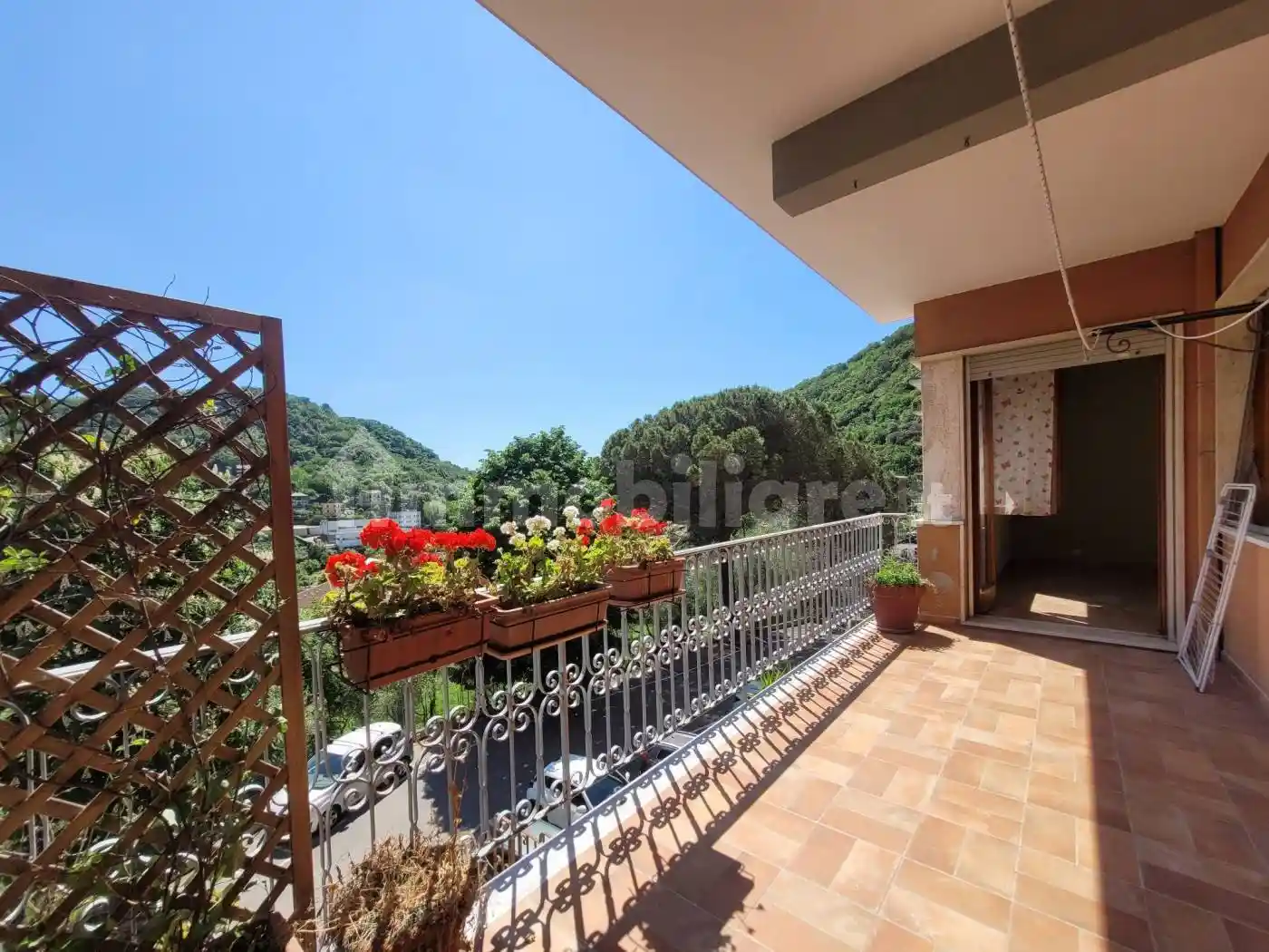 Quadrilocale salita Sella, San Desiderio, Genova - foto 4