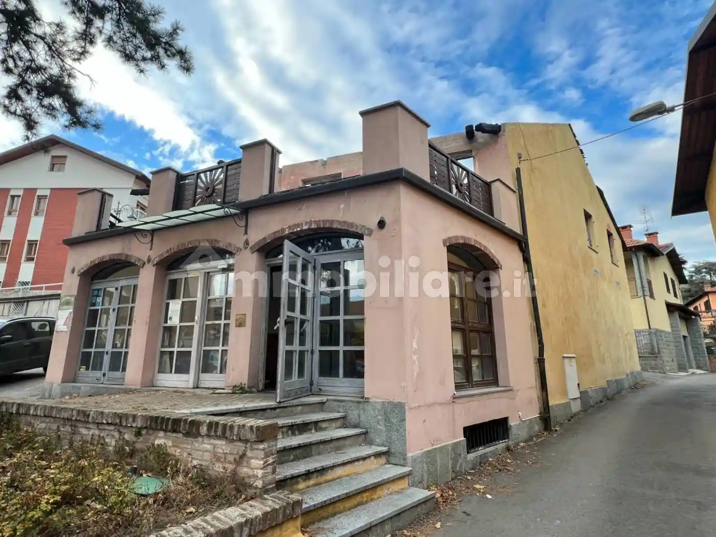 Palazzo - Edificio in vendita a Pecetto Torinese