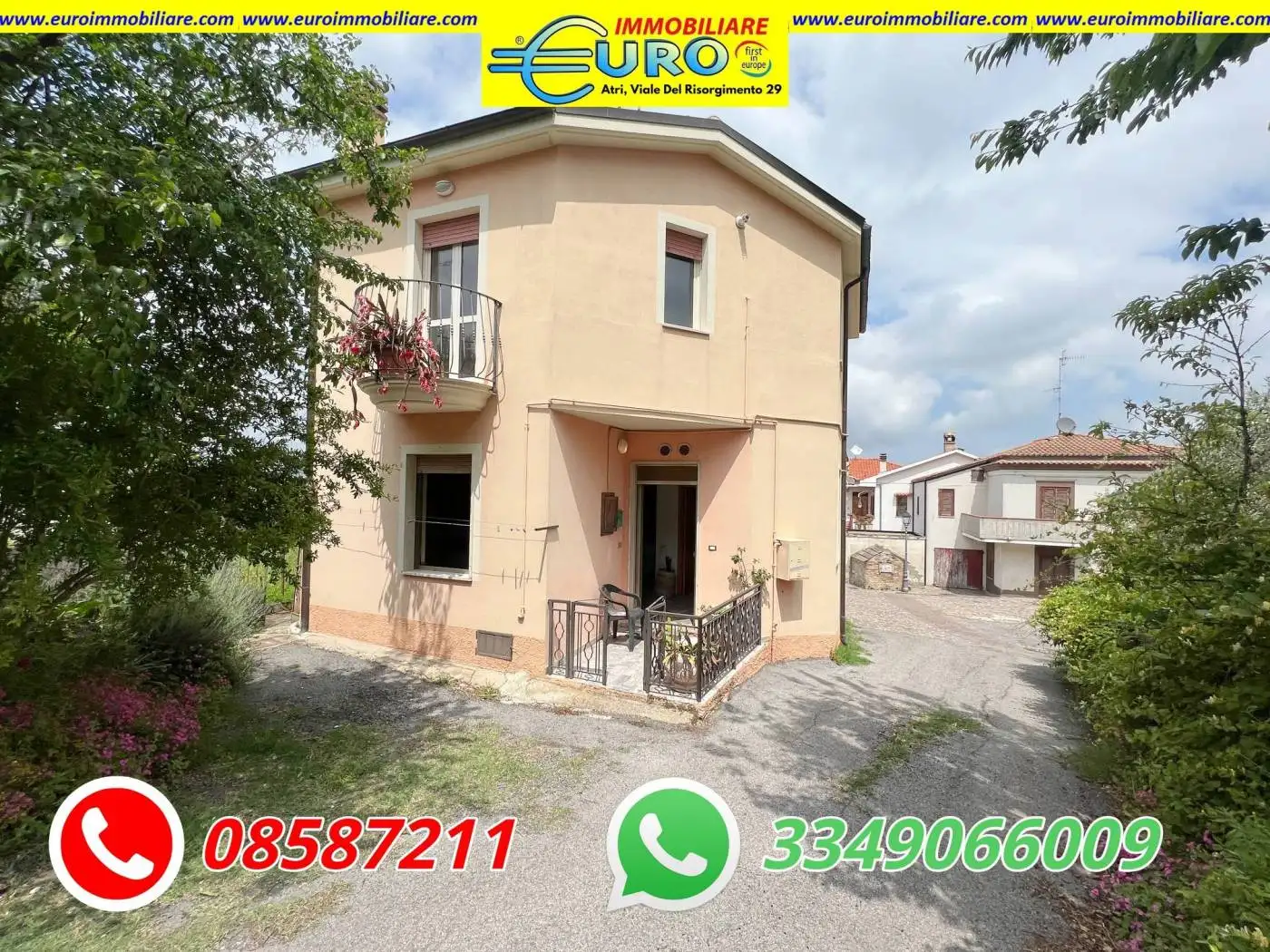 Villa in vendita a Montefino