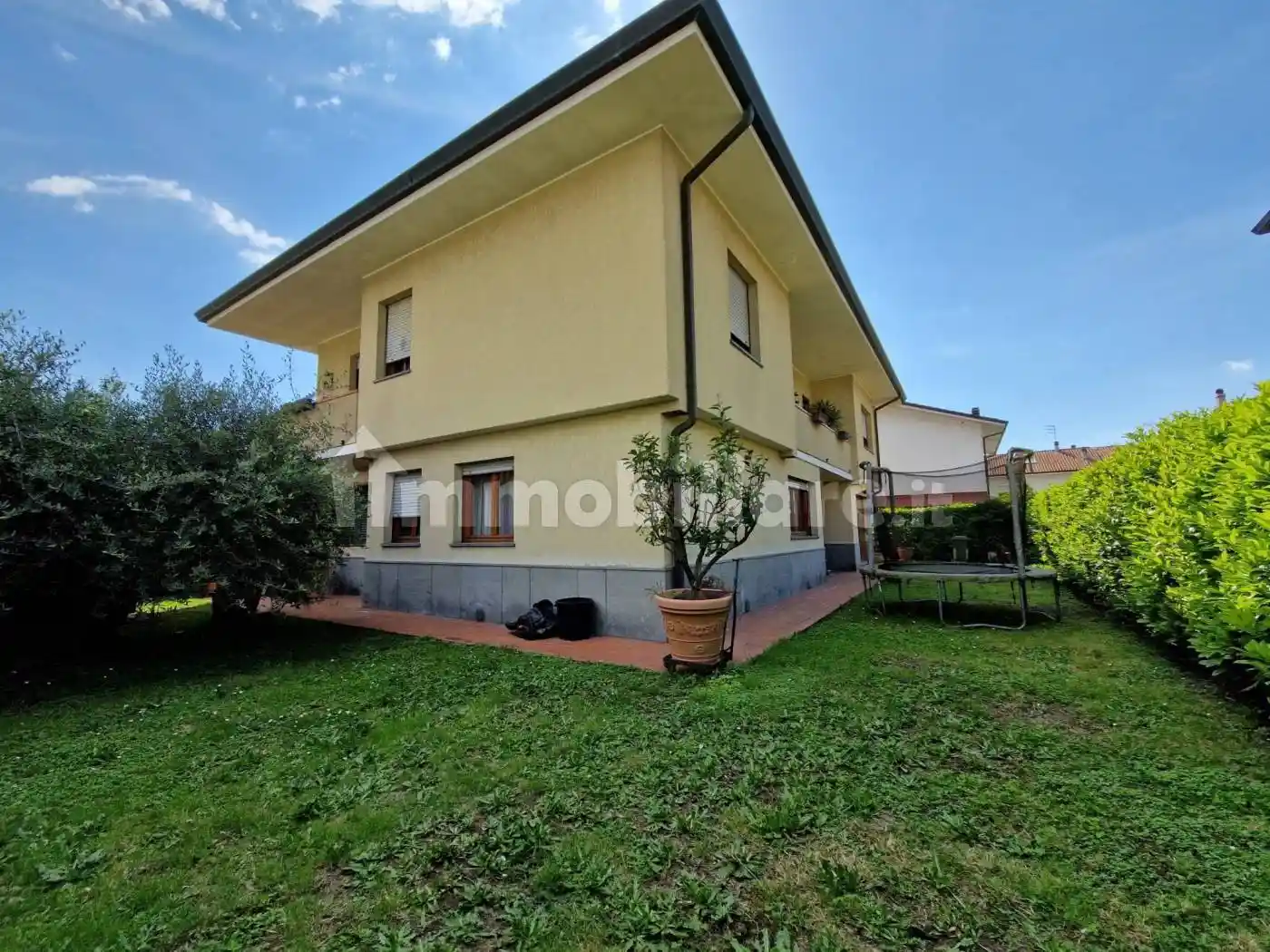 Villa in vendita a Lucca
