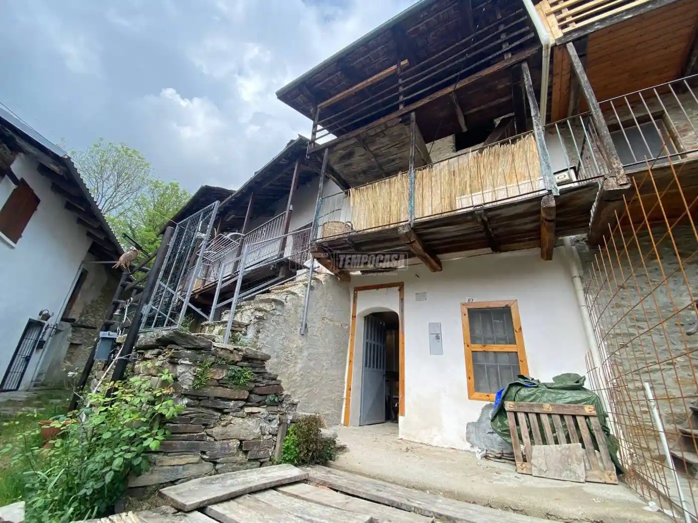 Casa indipendente in affitto a Rocca Canavese