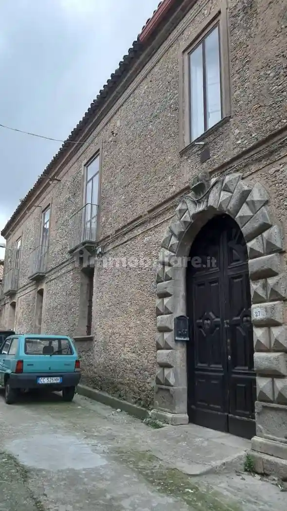 Appartamento in vendita a Girifalco