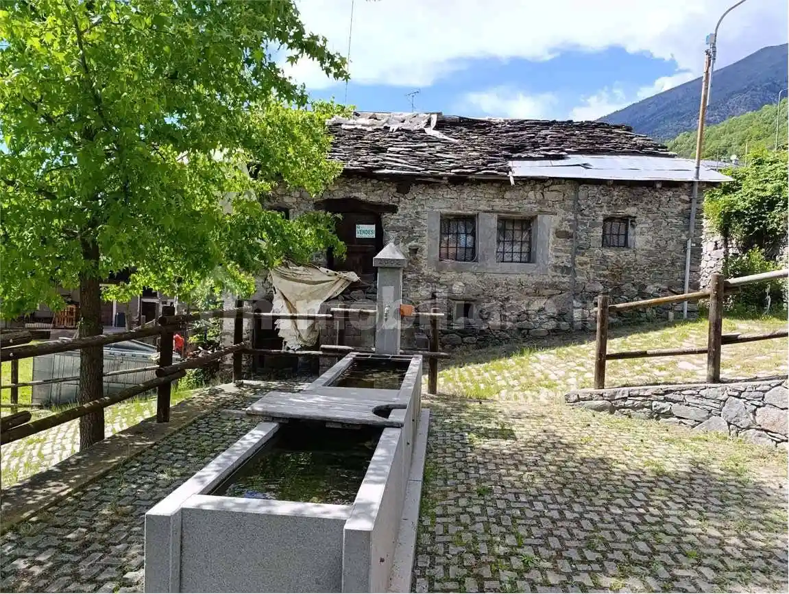 Rustico - Casale in vendita a Saint-Vincent