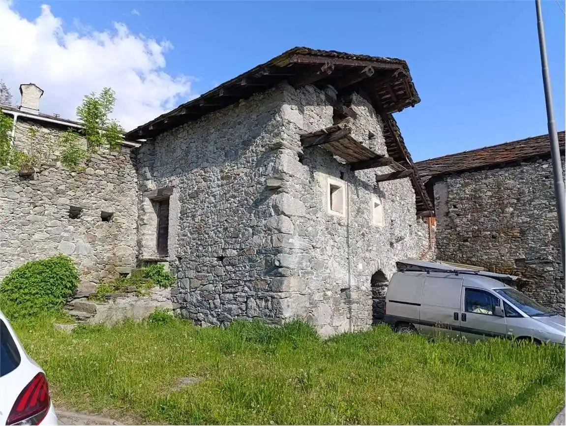 Rustico - Casale in vendita a Saint-Vincent