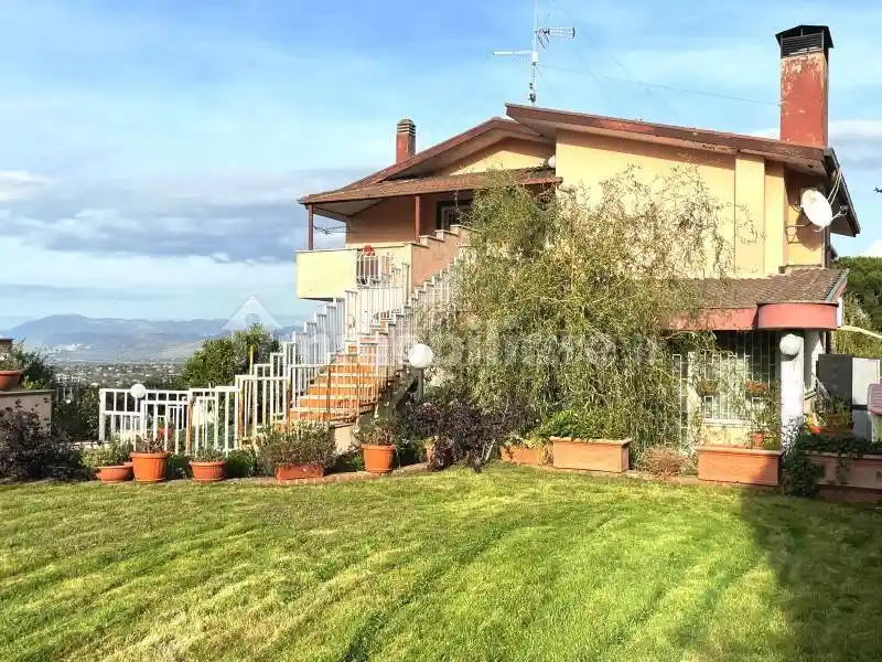 Villa in vendita a San Cesareo