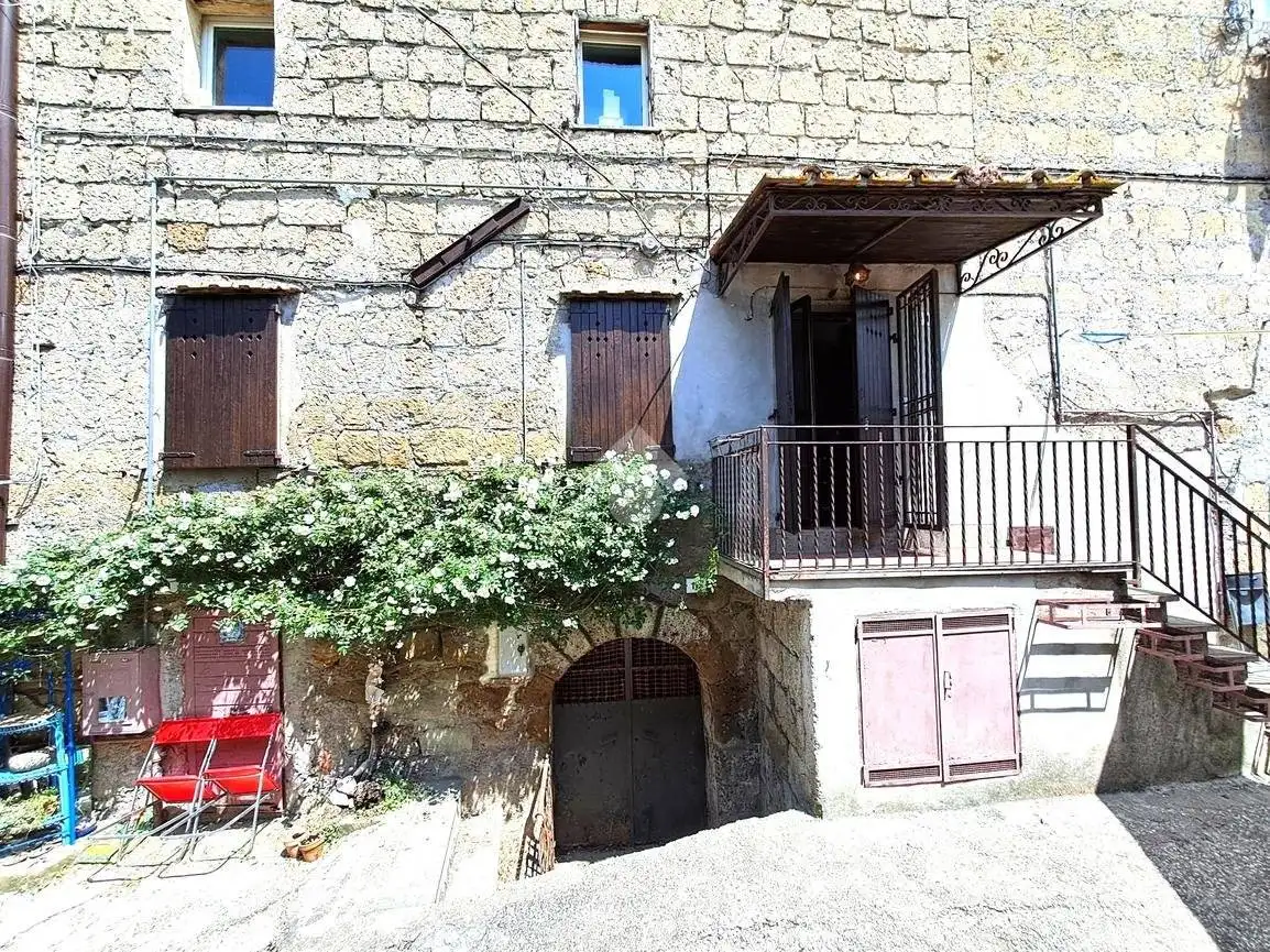 Monolocale via Marconi 12, Calcata - foto 2