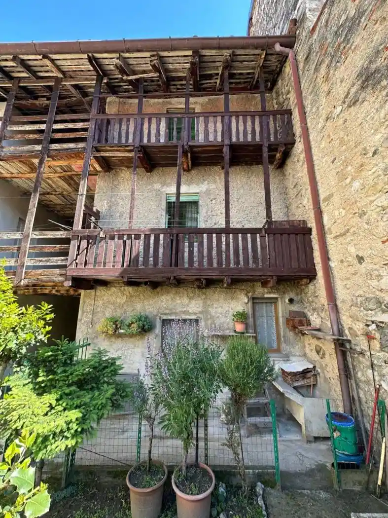 Casa indipendente in vendita a Calolziocorte