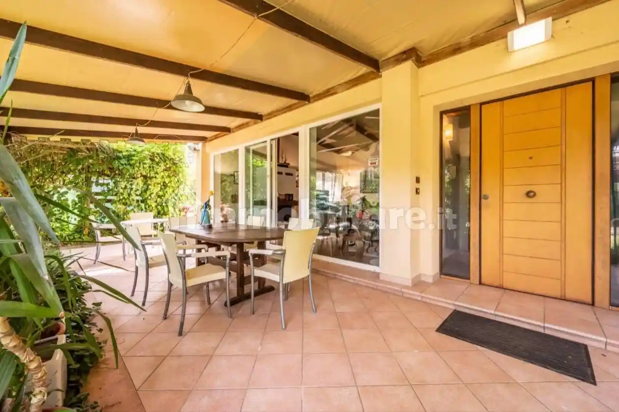 Villa in vendita a Cervia