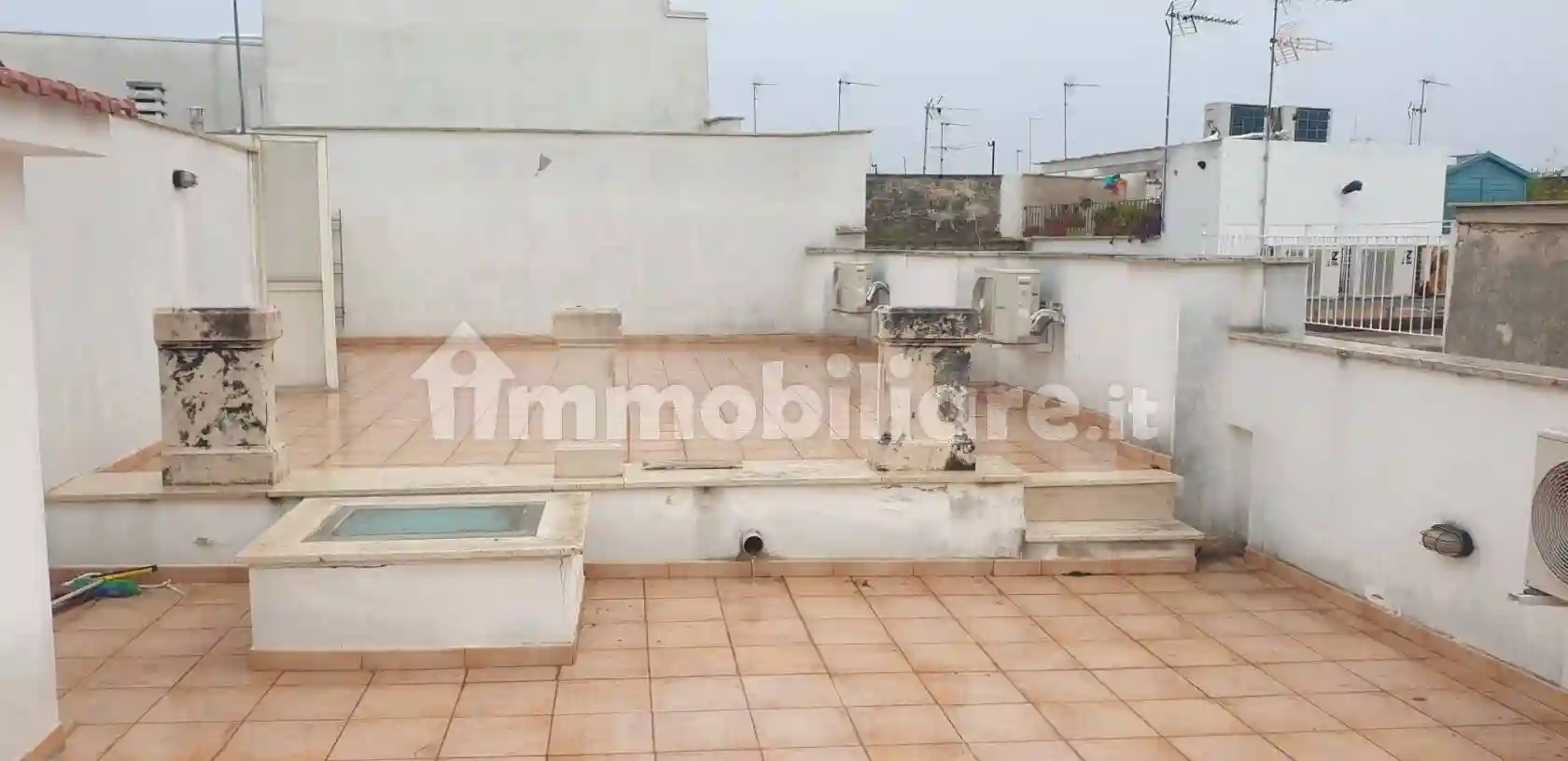 Palazzo - Edificio - foto 3