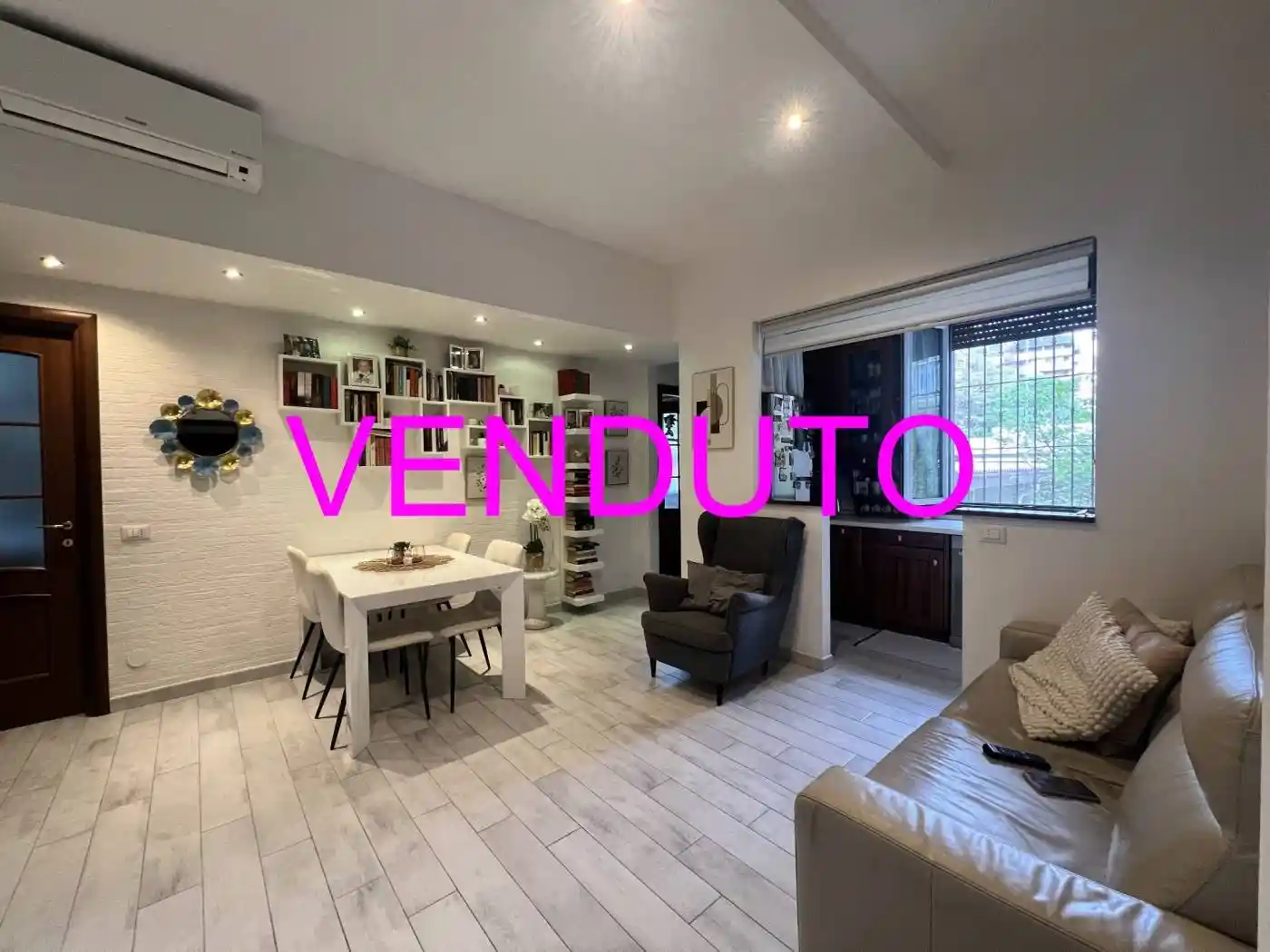 Appartamento in vendita a Garbagnate Milanese