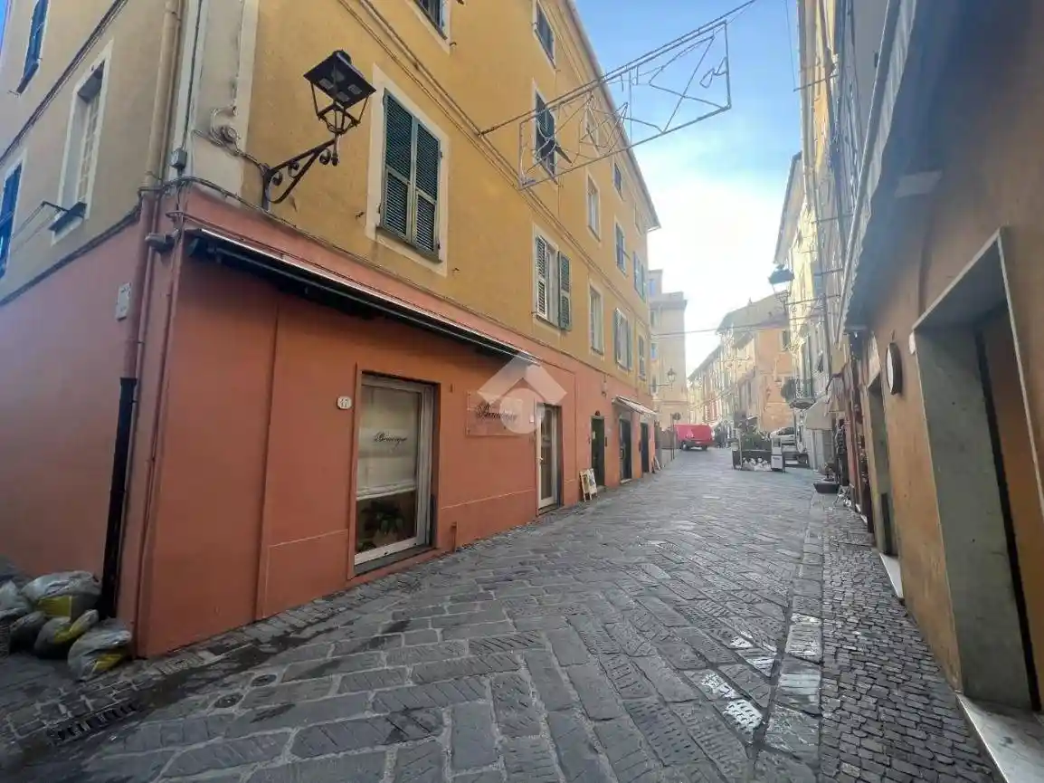 Appartamento in vendita a Albissola Marina