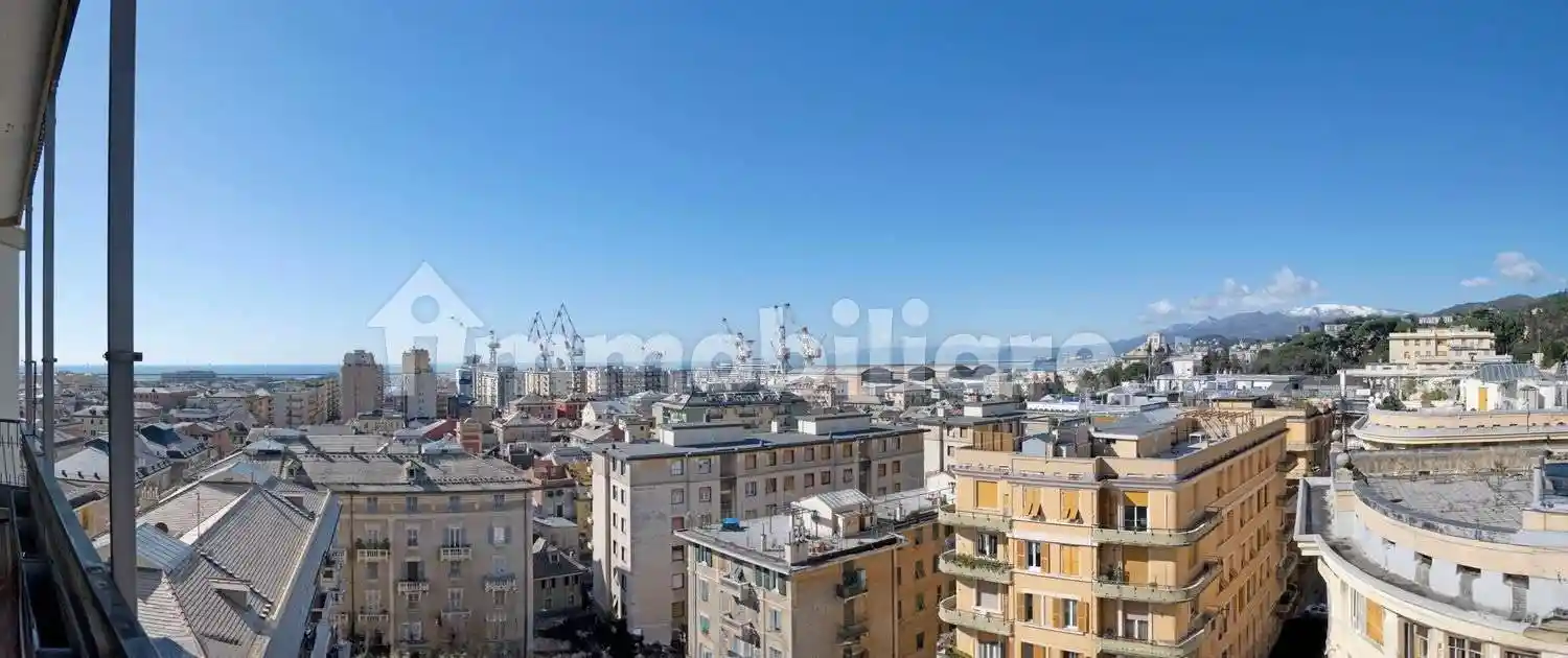 Appartamento in vendita a Genova