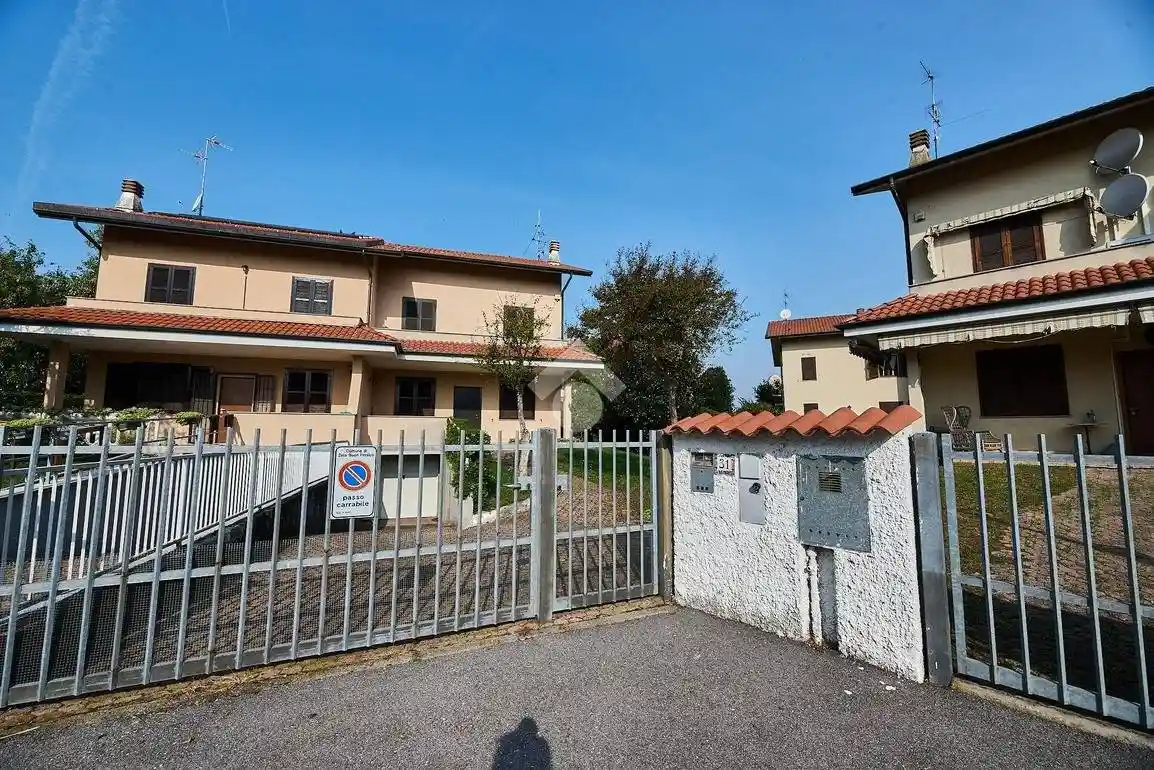 Villa in vendita a Zelo Buon Persico