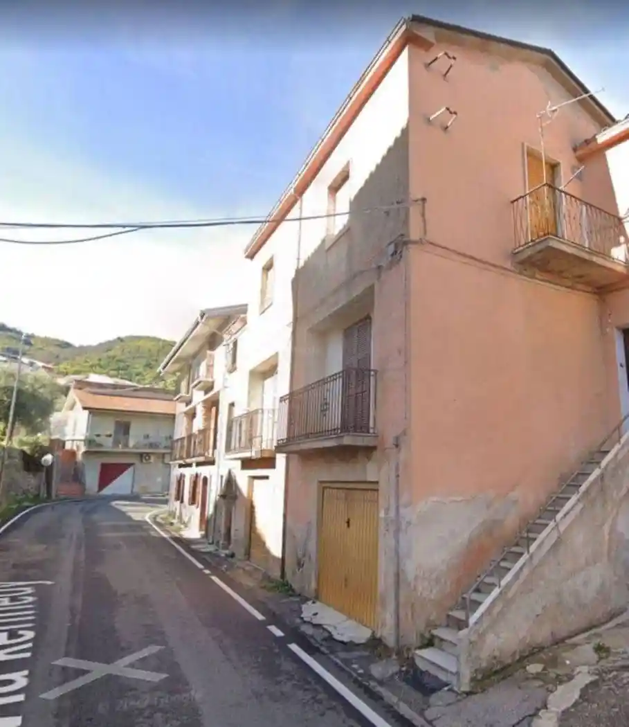 Villa unifamiliare, da ristrutturare, 212 m², Marano Marchesato - foto 2