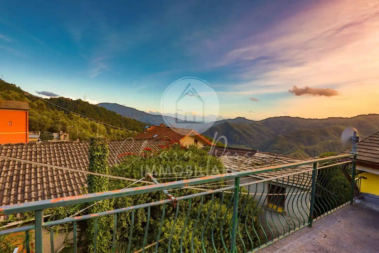 Villa in vendita a San Colombano Certenoli