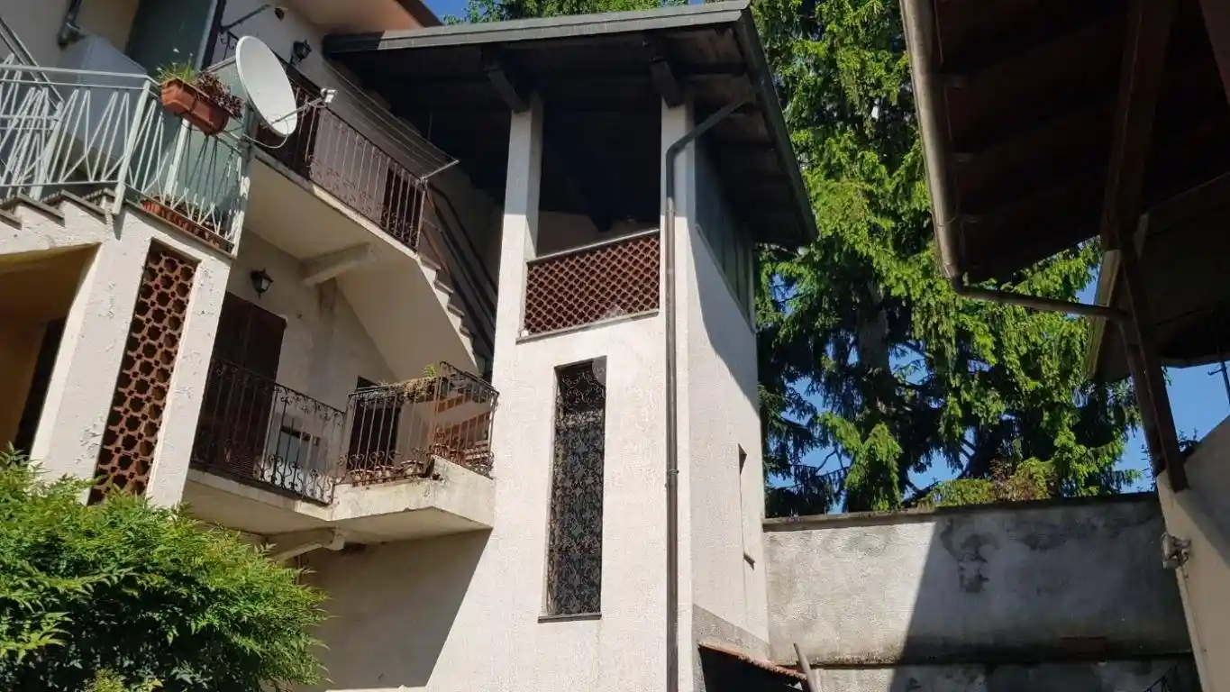 Casa indipendente in vendita a Pombia