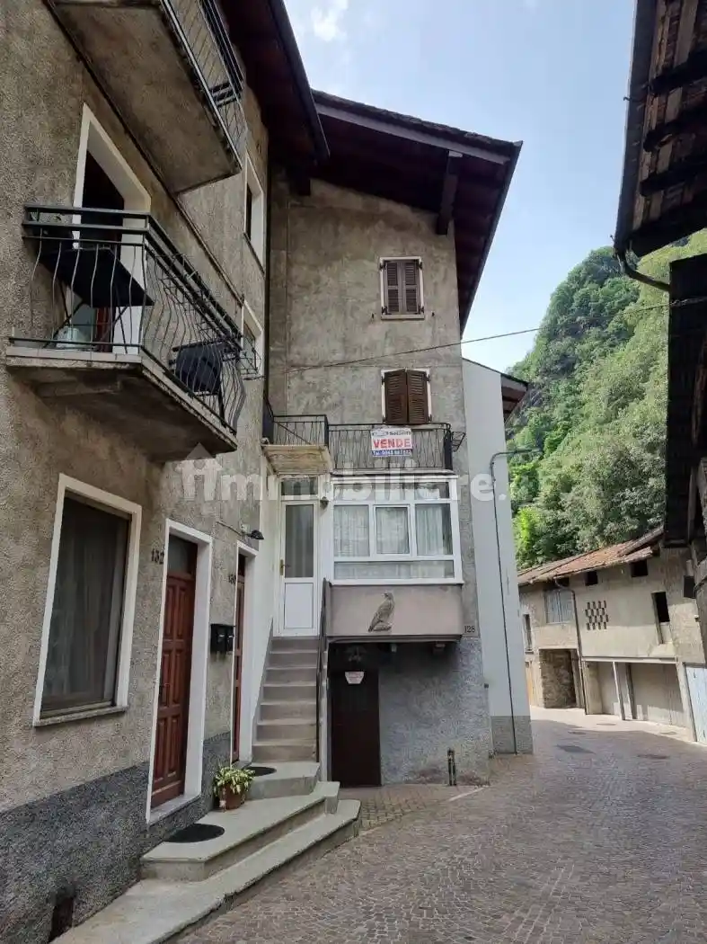 Casa indipendente in vendita a Morbegno