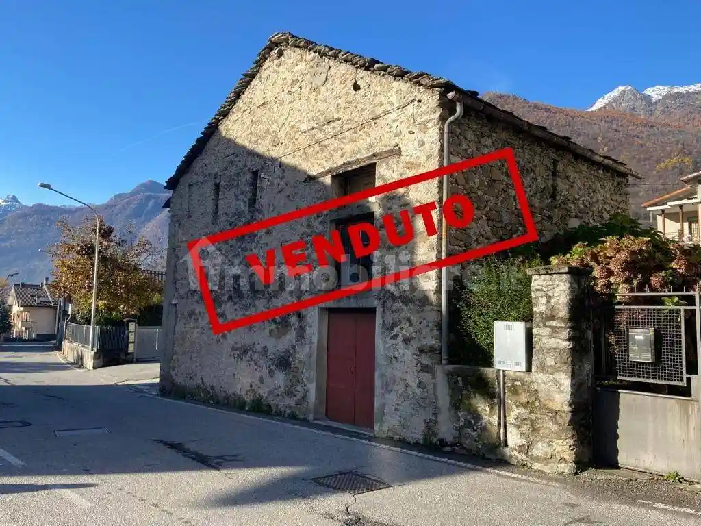 Rustico - Casale in vendita a Chiavenna