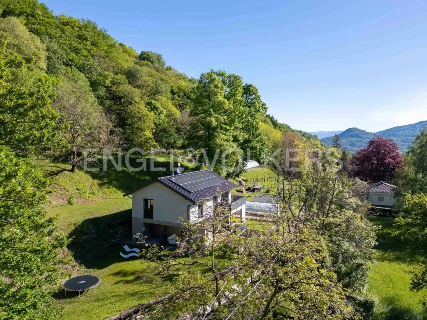 Villa unifamiliare via Giuseppe Mazzini, Castello Cabiaglio - foto 2
