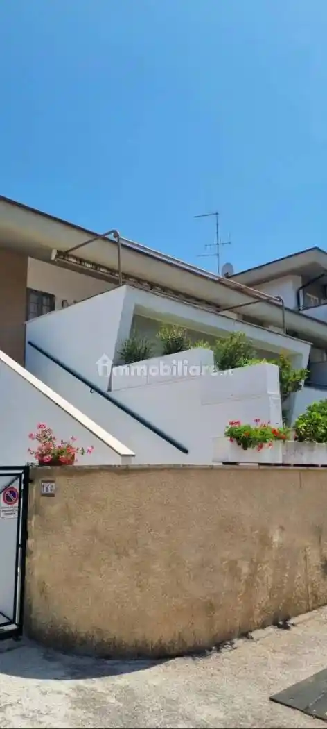 Appartamento in villa via Narcisi, Villaggio Giornalisti - Poggio, Anzio - foto 2